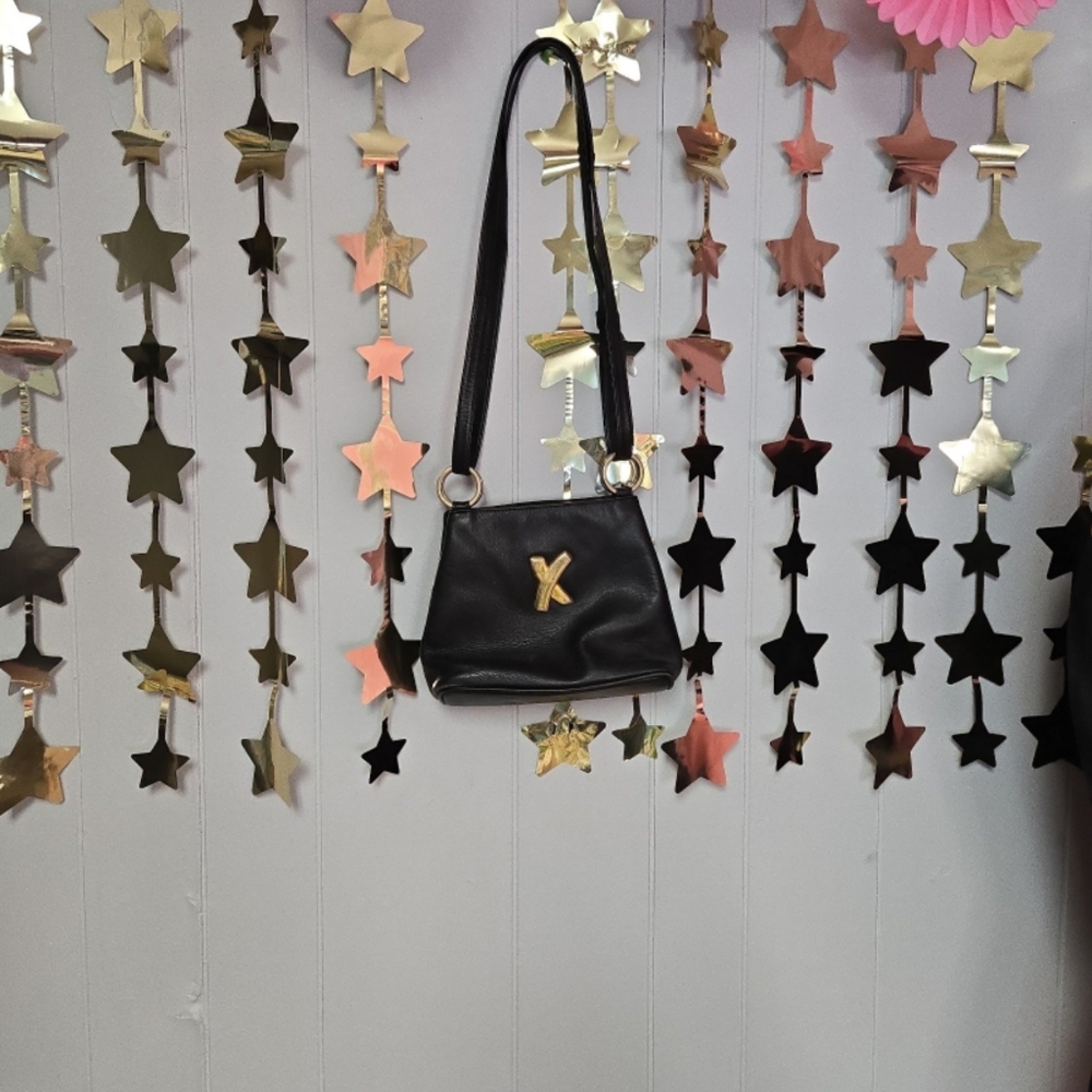 VINTAGE PALOMA PICASSO black leather shoulder bag